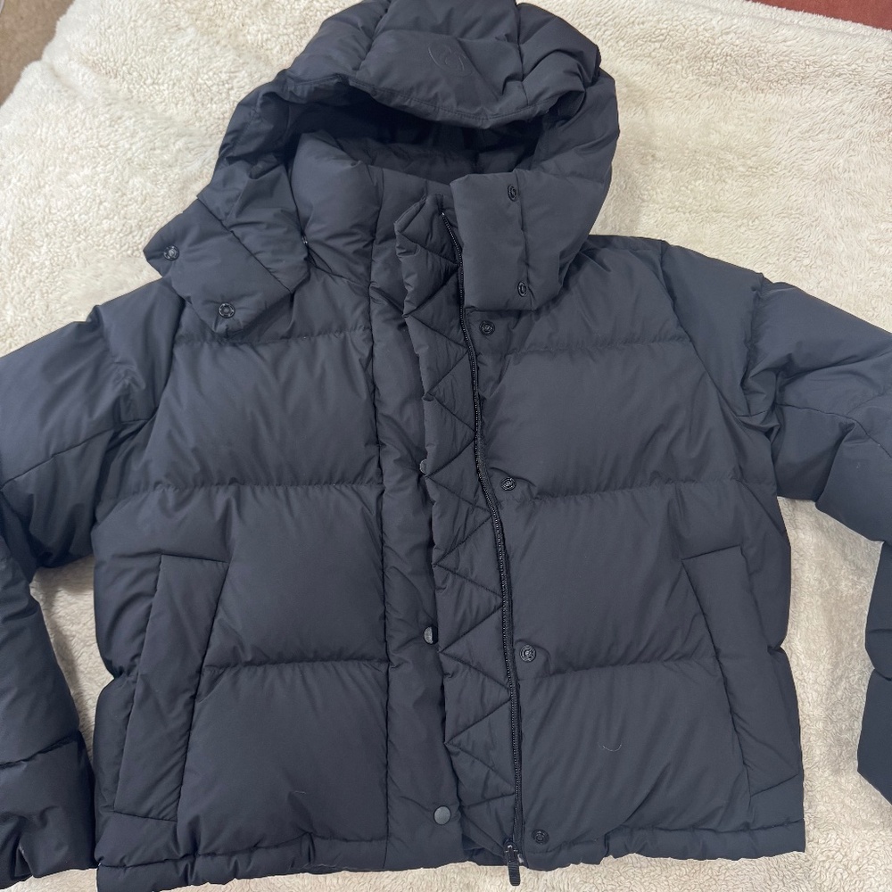 Lululemon Wunder Puff Cropped Jacket